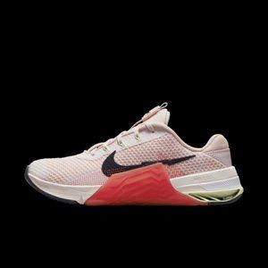 Nike Women’s Metcon 7 Training Shoe, Size 5, Pink Color